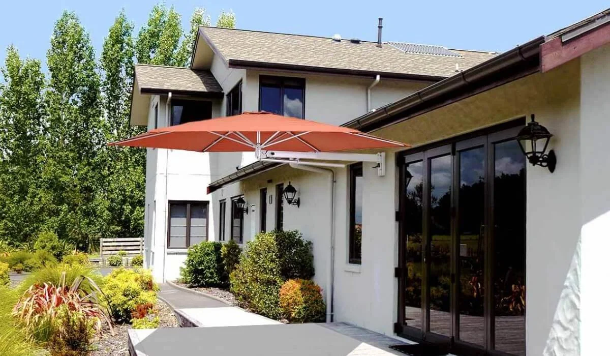 Backyard outdoor shade