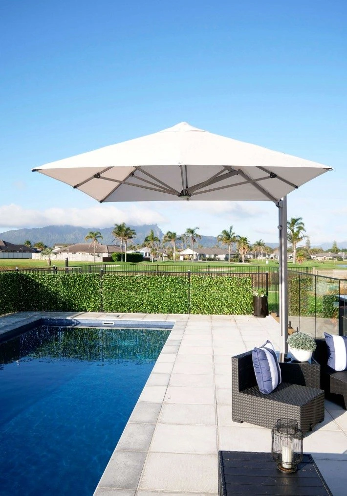 Cantilever Umbrella