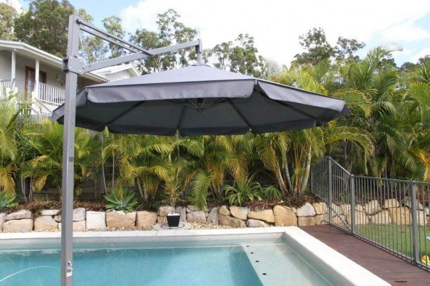 Pacific master shade umbrella